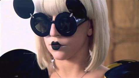 lady gaga paparazzi sunglasses|lady gaga outfits 2009.